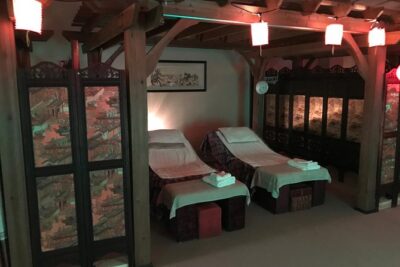 VIP 60 Minute Body Massage w/ Hot Stones