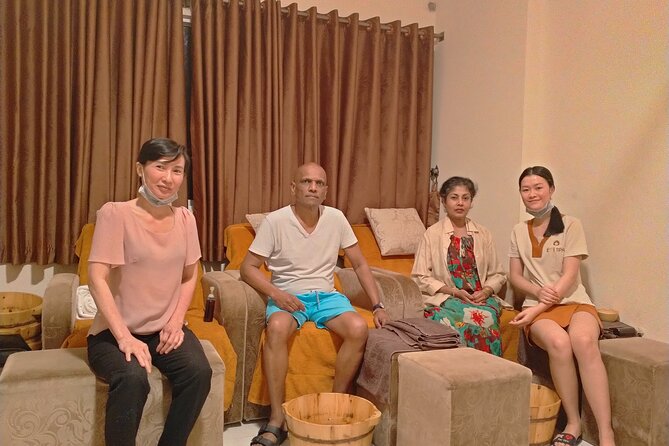 Water Puppet Show/ Foot Massage - Dinner Cruise Saigon Night Private Tour - Why the Private Format Matters