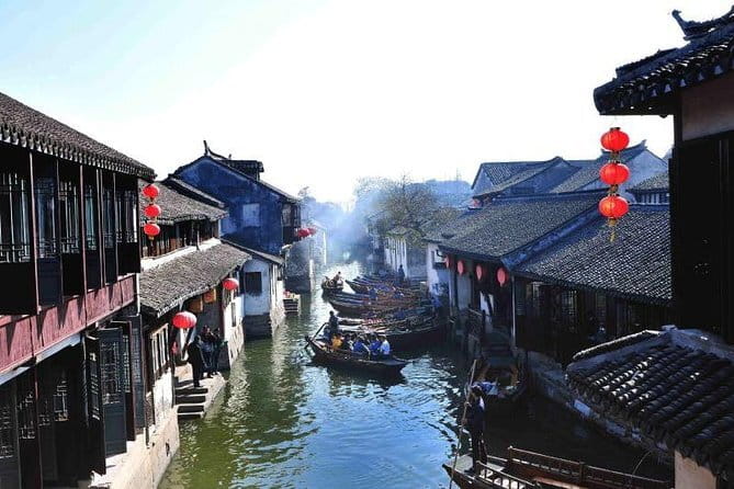 Xitang Water Town Private Tour from Shanghai with Hot Spring Spa Experience - Lunch at a Quaint Local Village