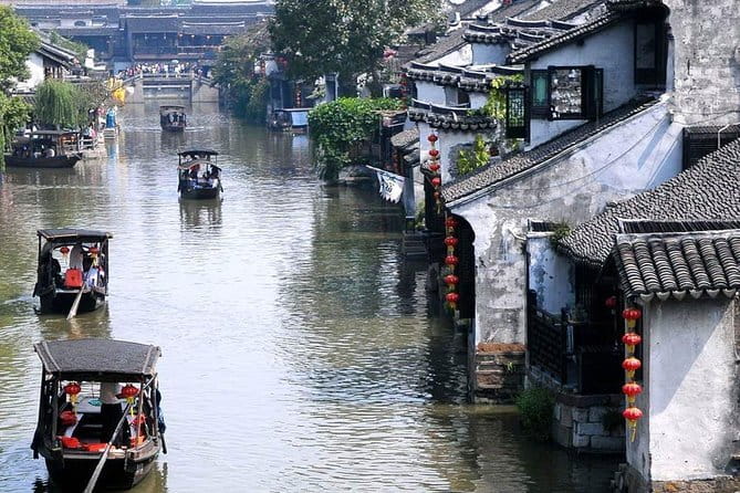 Xitang Water Town Private Tour from Shanghai with Hot Spring Spa Experience - Who Will Enjoy This Day Most