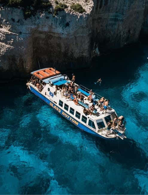 Zakynthos: Shipwreck, Blue Caves and Xigia Natural Spa Tour - Xigia Sulfur Beach and the natural spa stop