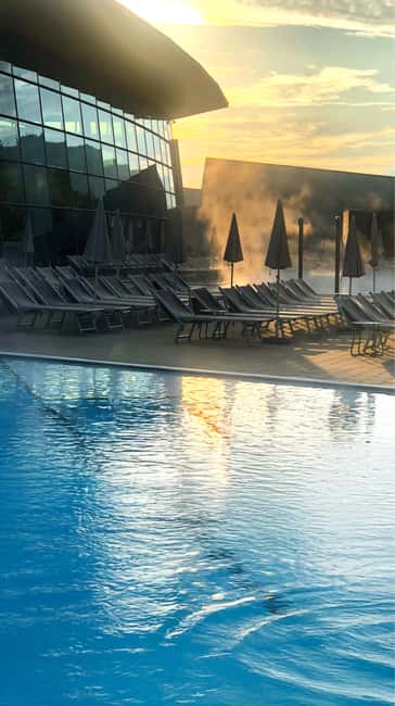 Zell am See: Tauern SPA Day Ticket for Water World - A practical family day with slides and splash zones